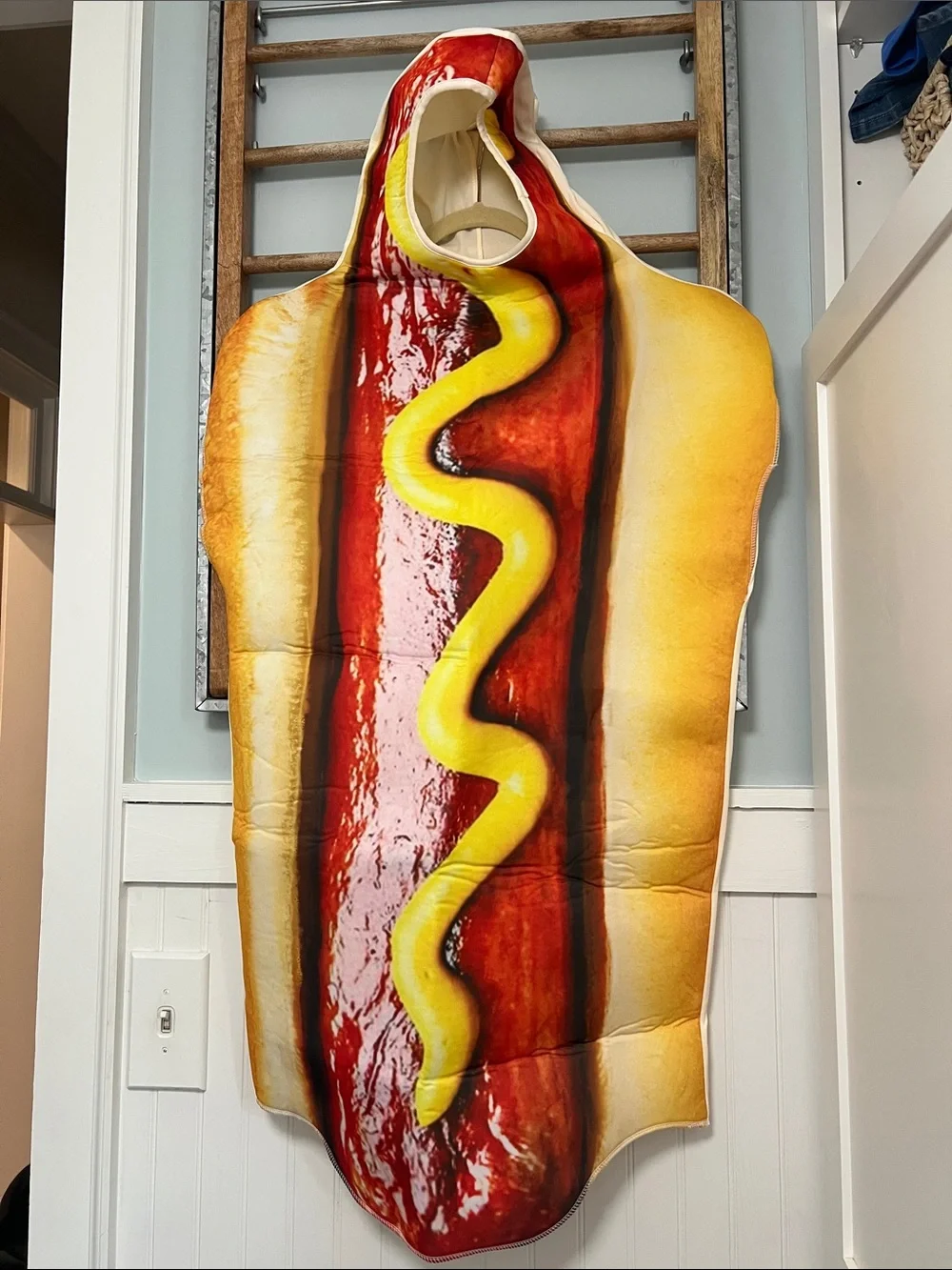 Kids Soooktacular creations, hot dog costume Halloween size XL (12-14 years)
